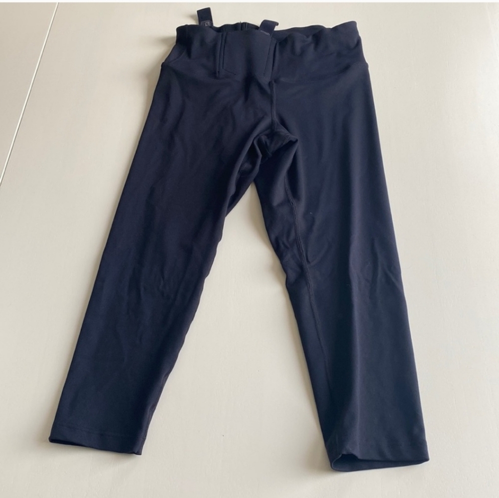 Undertech Undercover CCW Capri Leggings Right Handed Holster Medium